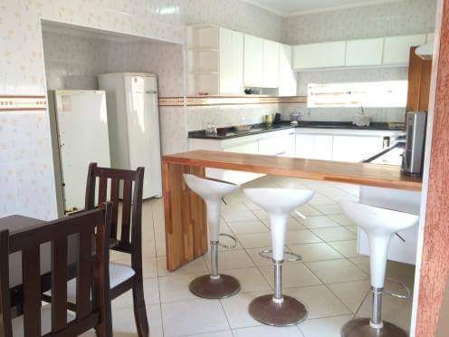 Sobrado de 715m² com 5 quartos em ENSEADA