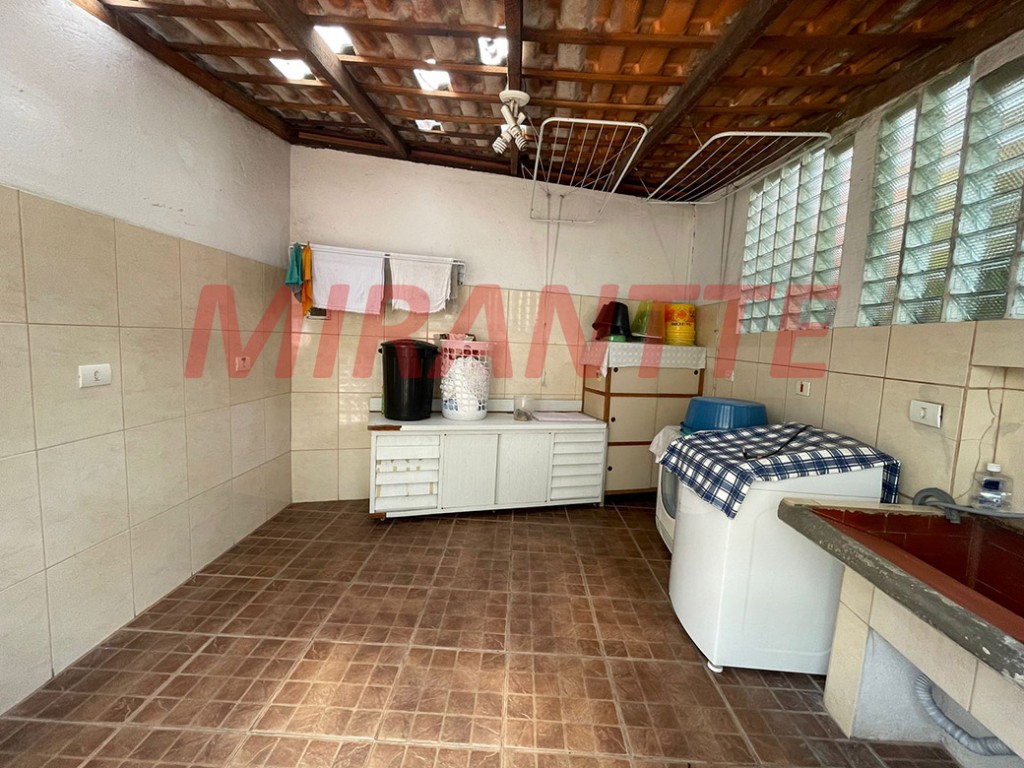 Sobrado de 396m² com 5 quartos em Jardim São Paulo