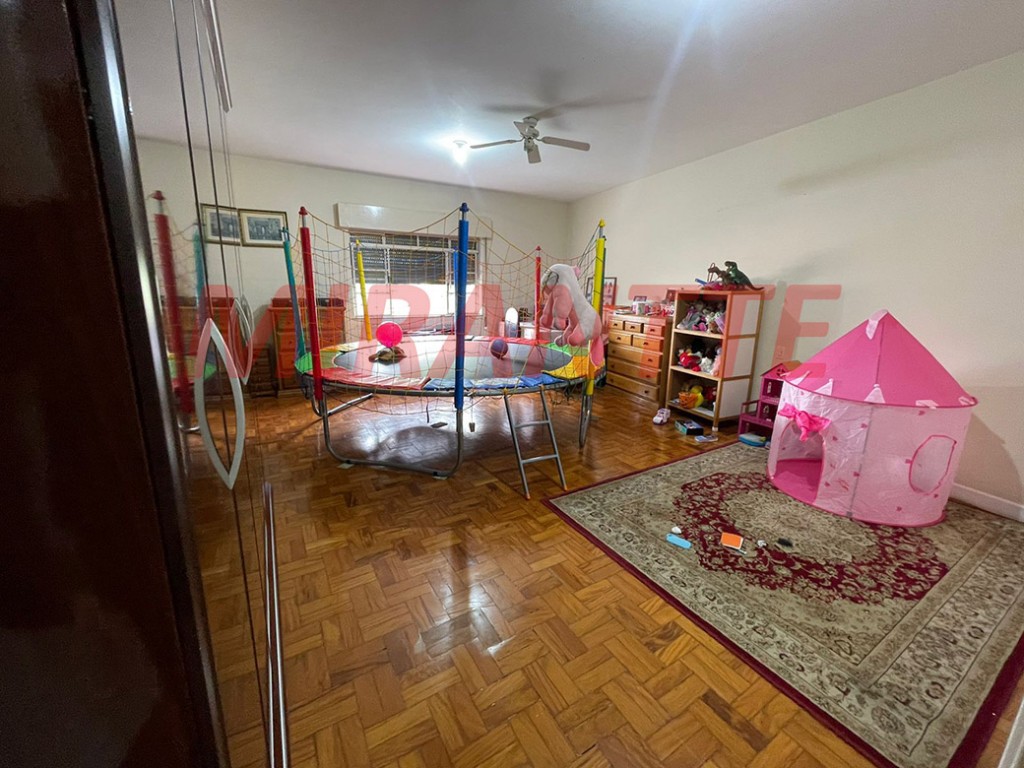 Sobrado de 396m² com 5 quartos em Jardim São Paulo