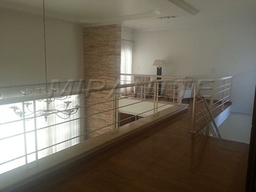 Sobrado de 750m² com 4 quartos em Jardim São Paulo