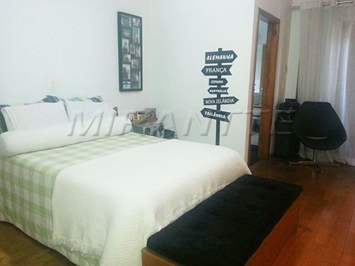 Sobrado de 750m² com 4 quartos em Jardim São Paulo