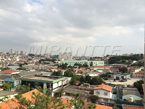 Sobrado com 4 quartos em Imirim