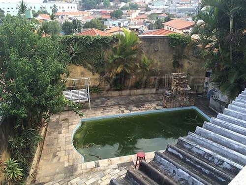 Sobrado com 4 quartos em Imirim