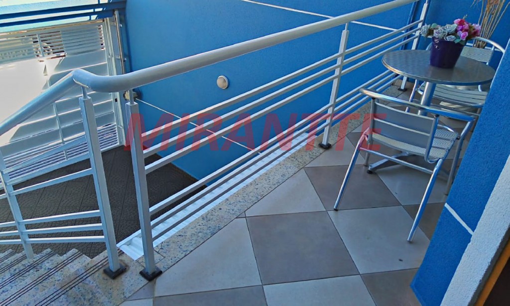 Sobrado de 165m² com 3 quartos em Parada Inglesa