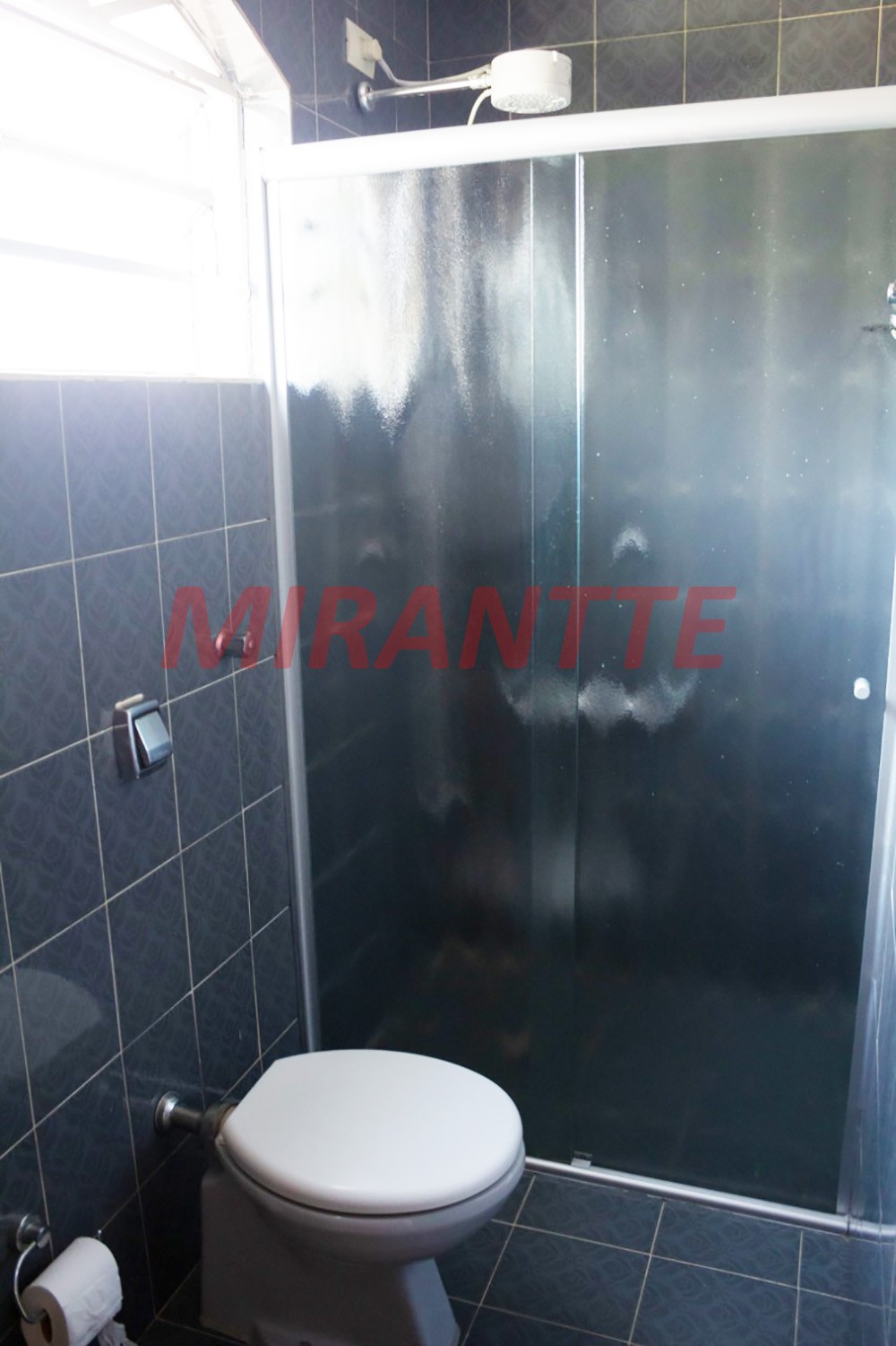 Sobrado de 214m² com 4 quartos em Horto Florestal