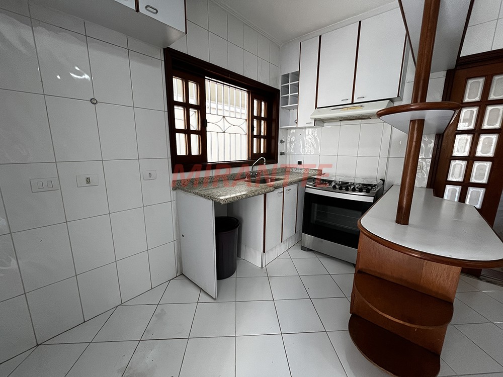 Sobrado de 288m² com 4 quartos em Jardim França