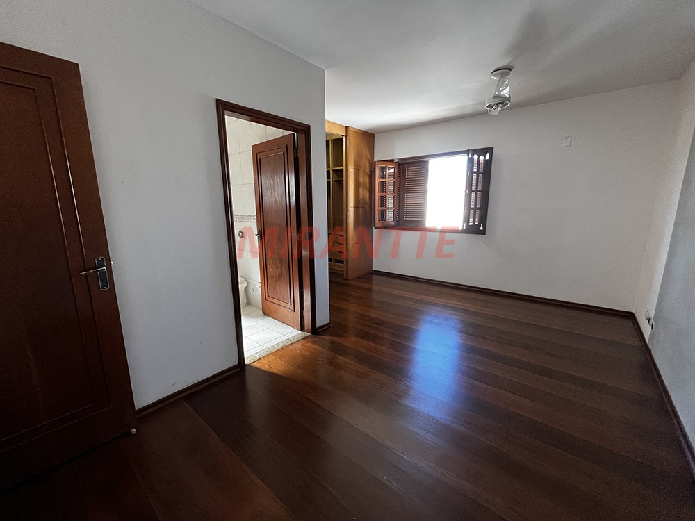 Sobrado de 288m² com 4 quartos em Jardim França