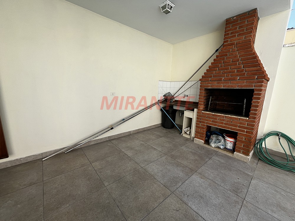 Sobrado de 288m² com 4 quartos em Jardim França