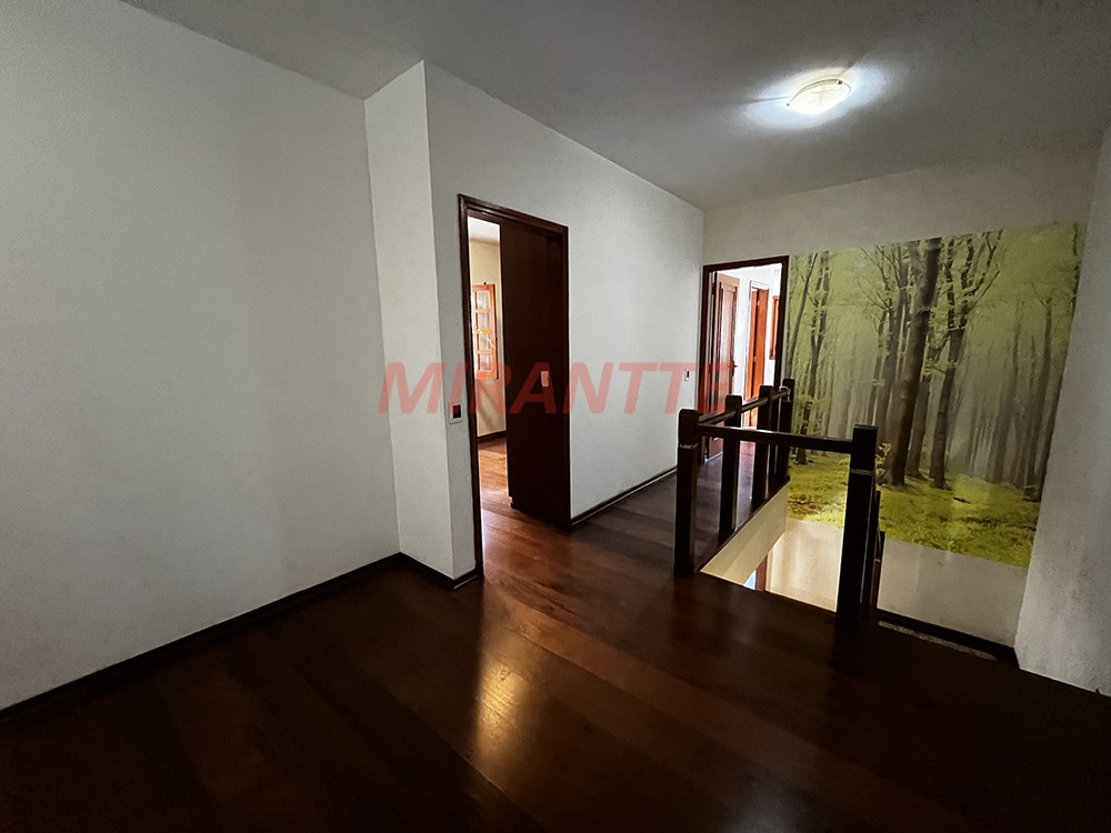 Sobrado de 288m² com 4 quartos em Jardim França