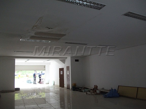 Comercial de 150m² em Imirim