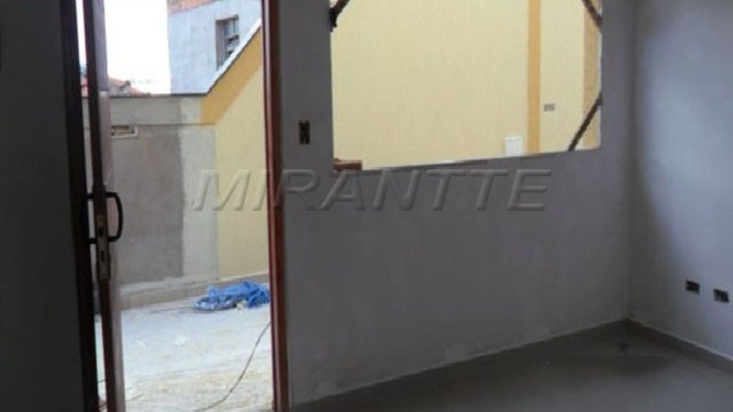 Cond. fechado de 75m² com 2 quartos em Casa Verde
