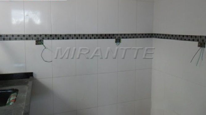 Cond. fechado de 75m² com 2 quartos em Casa Verde