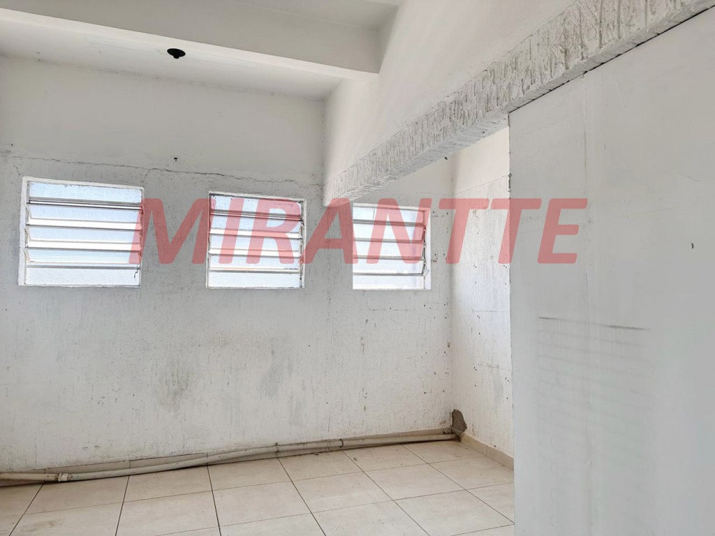 Comercial de 1298m² em Casa Verde