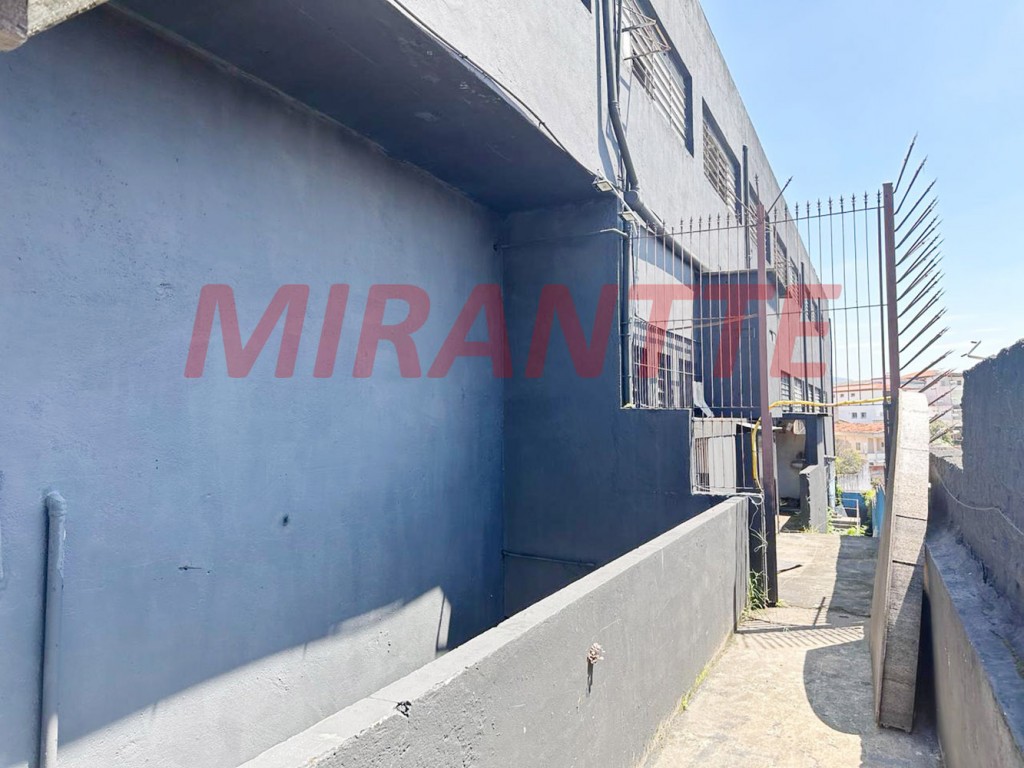 Comercial de 1298m² em Casa Verde