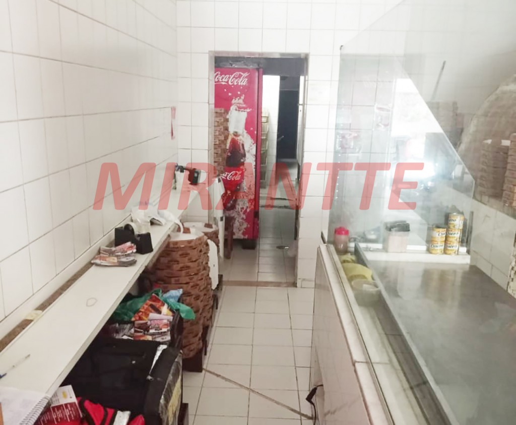Comercial de 120m² em Santana