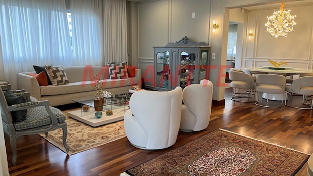 Apartamento de 260m² com 4 quartos em Santana