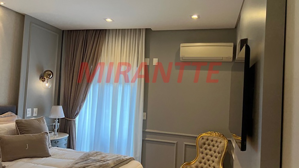 Apartamento de 260m² com 4 quartos em Santana