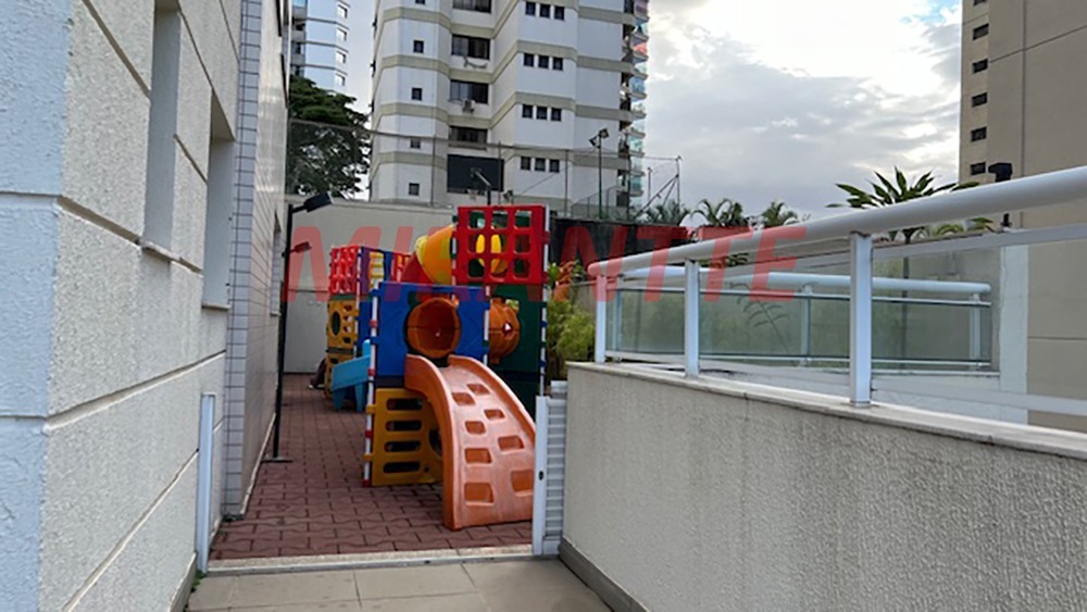 Apartamento de 260m² com 4 quartos em Santana