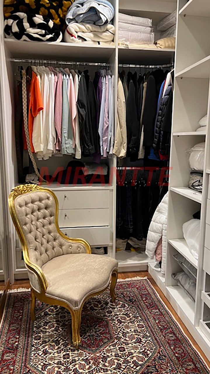 Apartamento de 260m² com 4 quartos em Santana