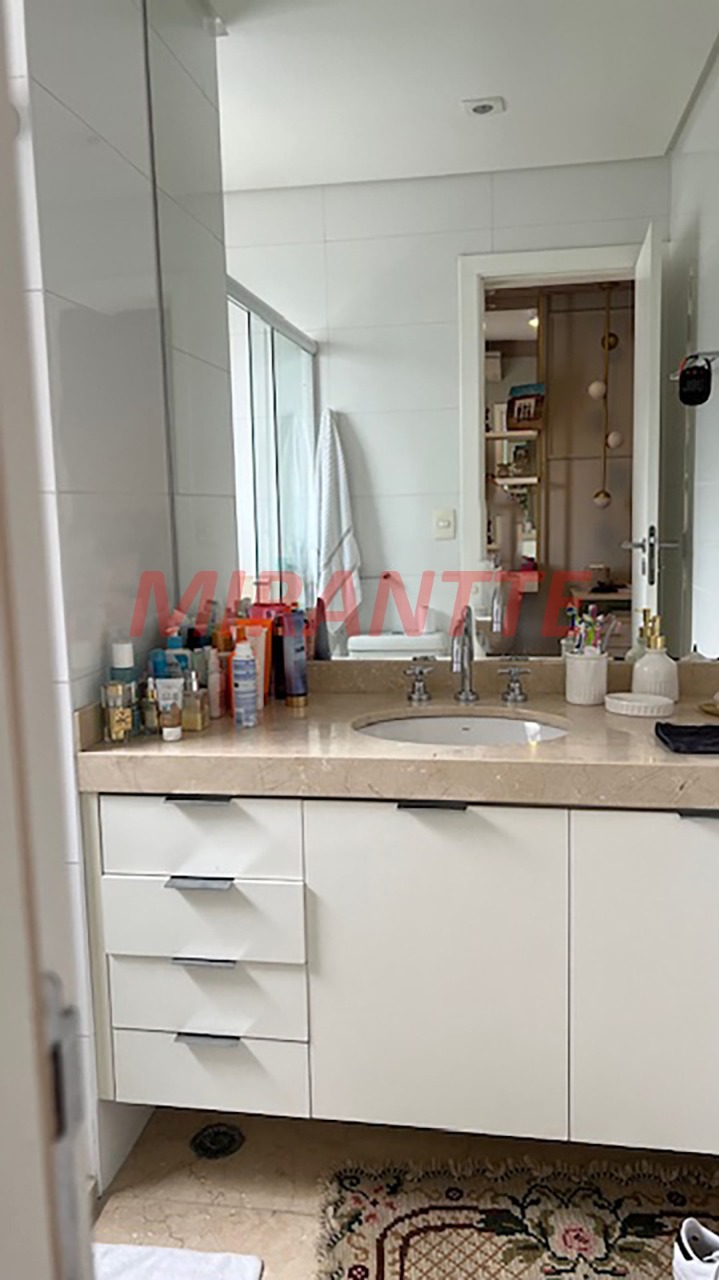 Apartamento de 260m² com 4 quartos em Santana
