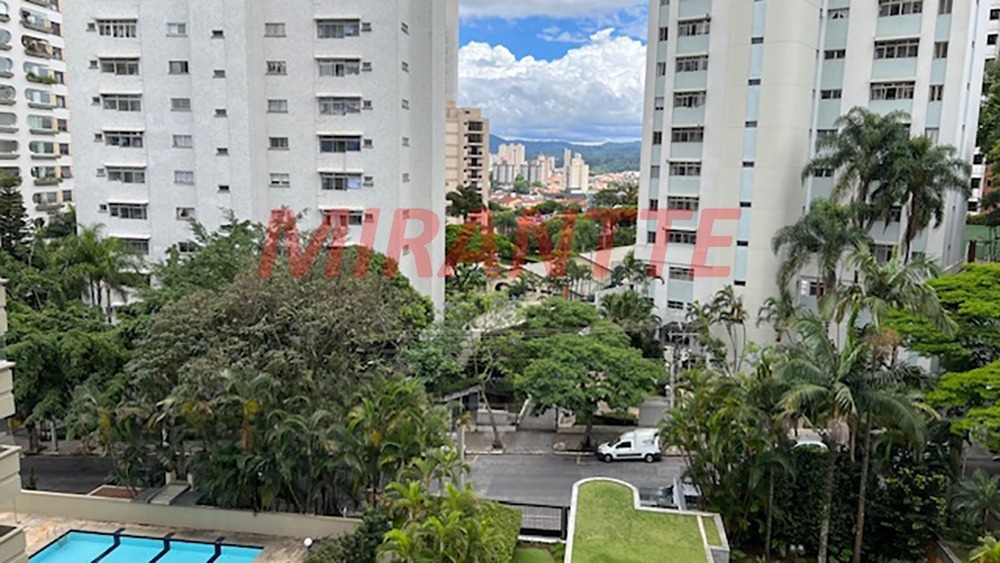 Apartamento de 260m² com 4 quartos em Santana
