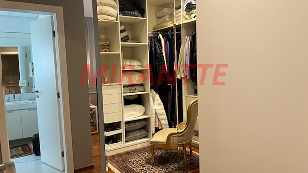 Apartamento de 260m² com 4 quartos em Santana