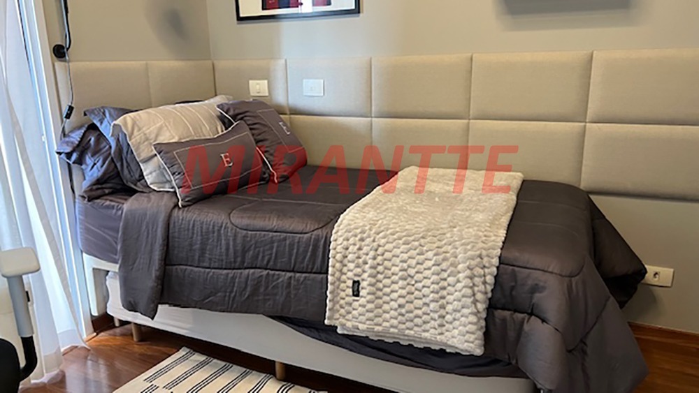 Apartamento de 260m² com 4 quartos em Santana