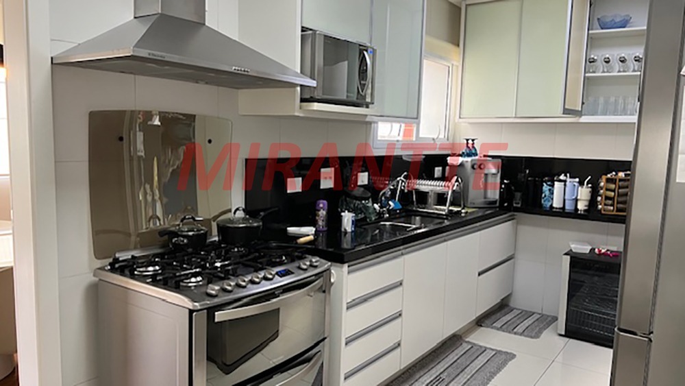 Apartamento de 260m² com 4 quartos em Santana