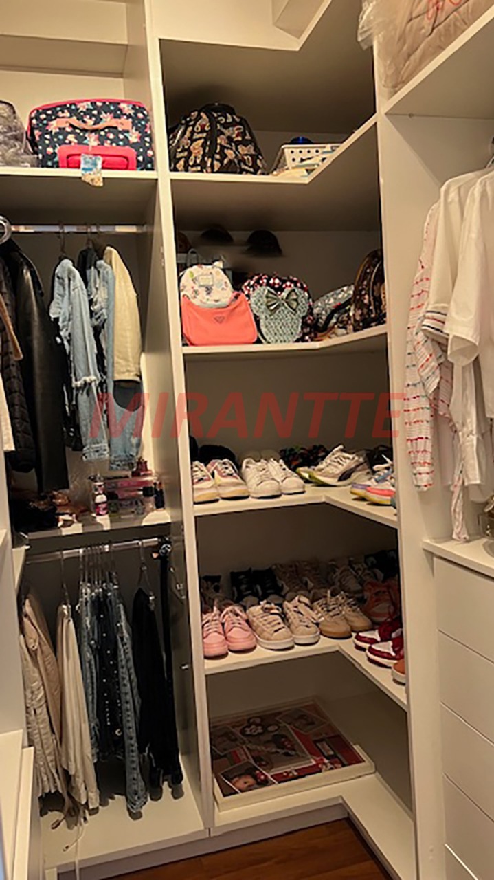 Apartamento de 260m² com 4 quartos em Santana