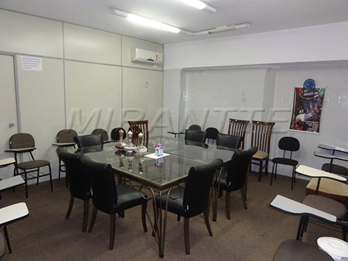 Comercial de 1490m² em Jardim São Paulo
