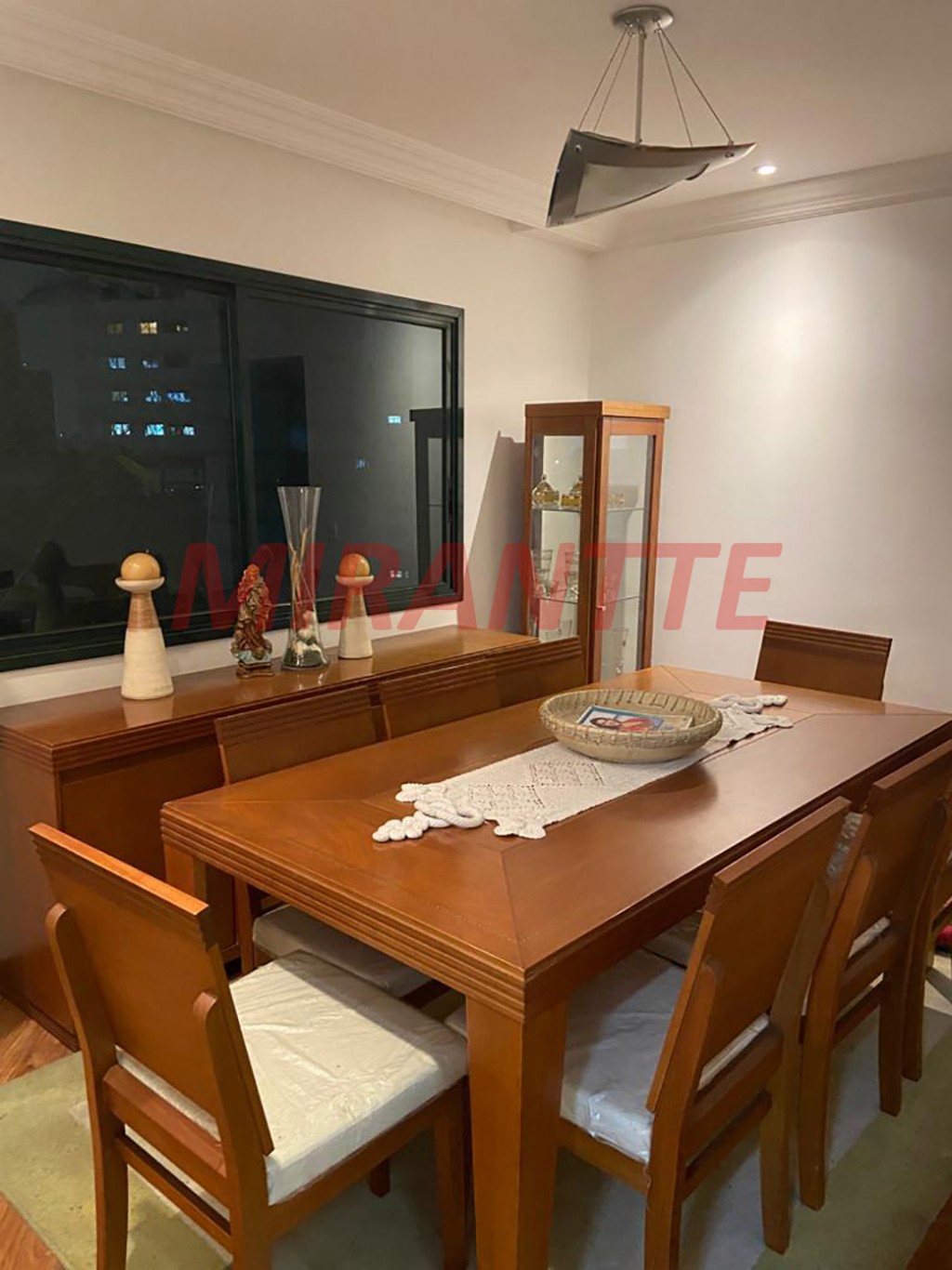 Apartamento de 170m² com 3 quartos em Santana