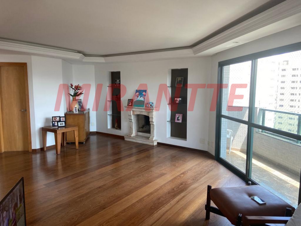 Apartamento de 170m² com 3 quartos em Santana