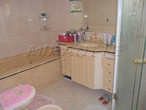 Apartamento de 220m² com 4 quartos em Vila Maria Alta