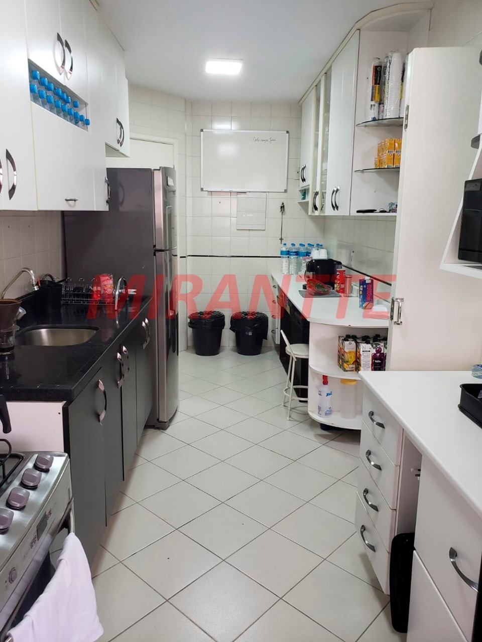 Apartamento de 92m² com 3 quartos em Santa Teresinha