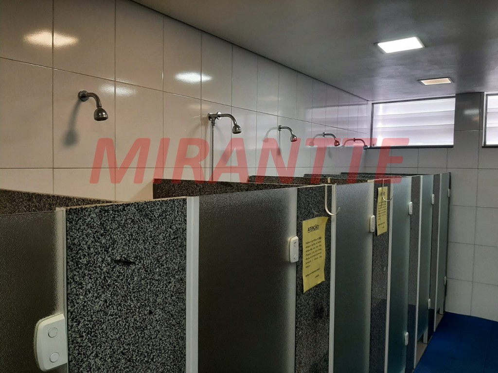 Comercial de 1650m² em Jardim São Paulo