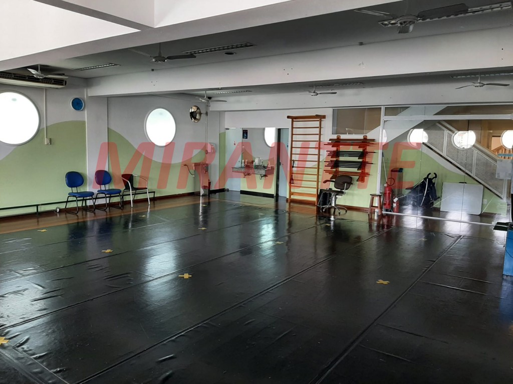 Comercial de 1650m² em Jardim São Paulo