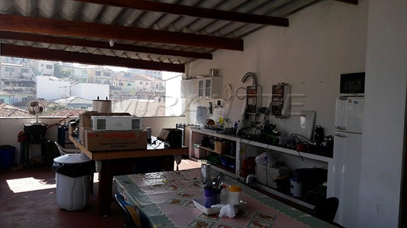 Sobrado de 260m² com 2 quartos em Santana