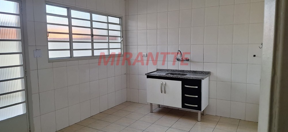 Sobrado de 150m² com 2 quartos em Santana