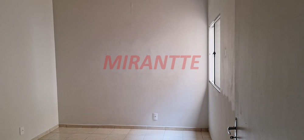 Sobrado de 150m² com 2 quartos em Santana