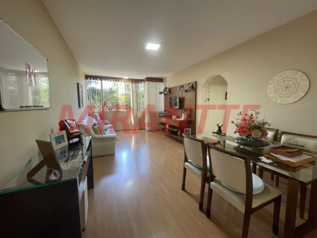 Apartamento de 83m² com 3 quartos em Barro Branco
