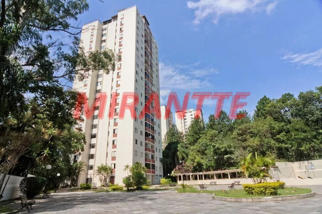 Apartamento de 83m² com 3 quartos em Barro Branco