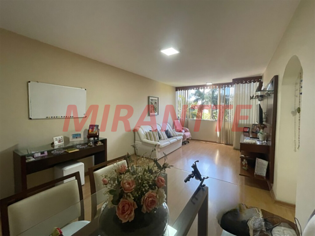 Apartamento de 83m² com 3 quartos em Barro Branco
