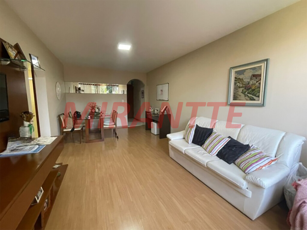 Apartamento de 83m² com 3 quartos em Barro Branco