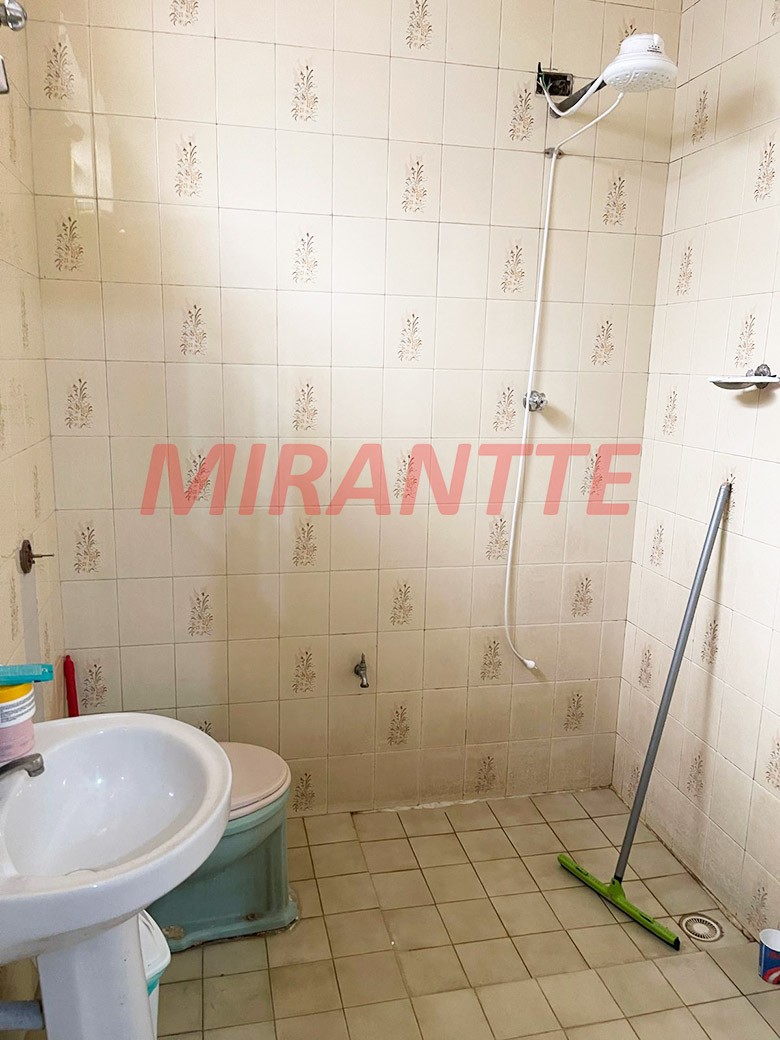 Sobrado de 110m² com 3 quartos em Água Fria