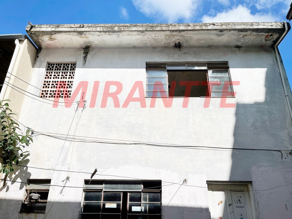 Sobrado de 110m² com 3 quartos em Água Fria