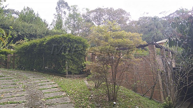 Terreno de 1015m² em Serra Da Cantareira