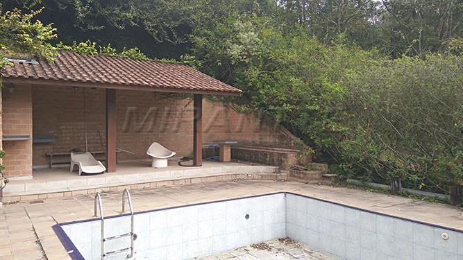 Terreno de 1015m² em Serra Da Cantareira