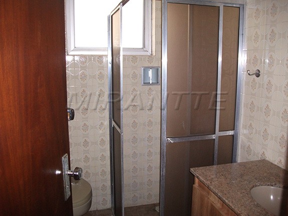 Sobrado de 150m² com 3 quartos em Vila Ester