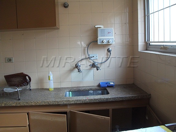 Sobrado de 150m² com 3 quartos em Vila Ester