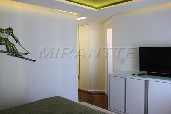 Apartamento de 147m² com 3 quartos em Santana